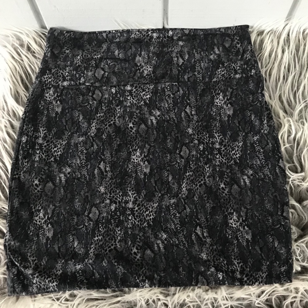 MWT Active Basic Snake Print Mini Skirt
